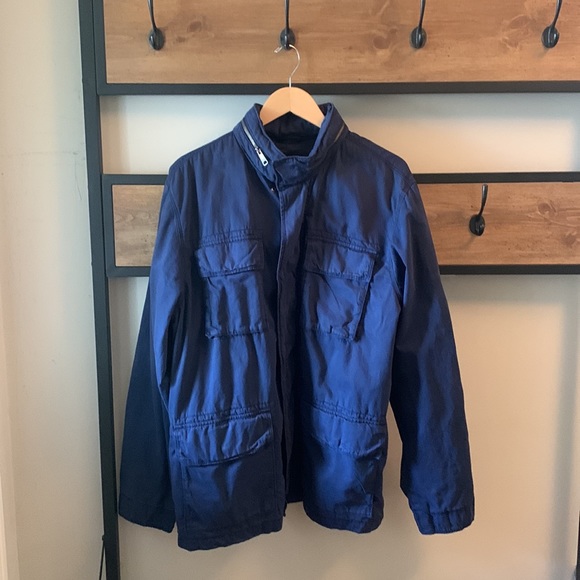 Men’s Navy Bomber type light weight jacket in navy colour - Picture 3 of 3